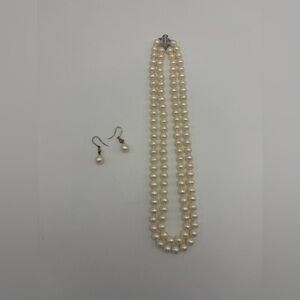 Elegant Pearl Necklace and Earring Set